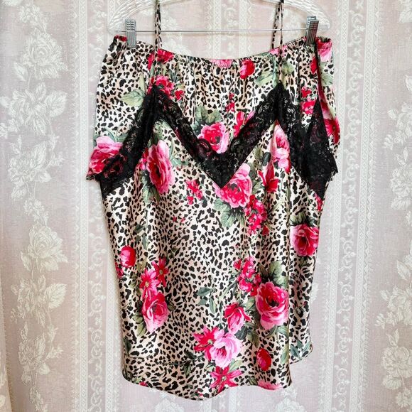 Secret Treasures Floral and Leopard Pajama Set - Picture 1 of 8